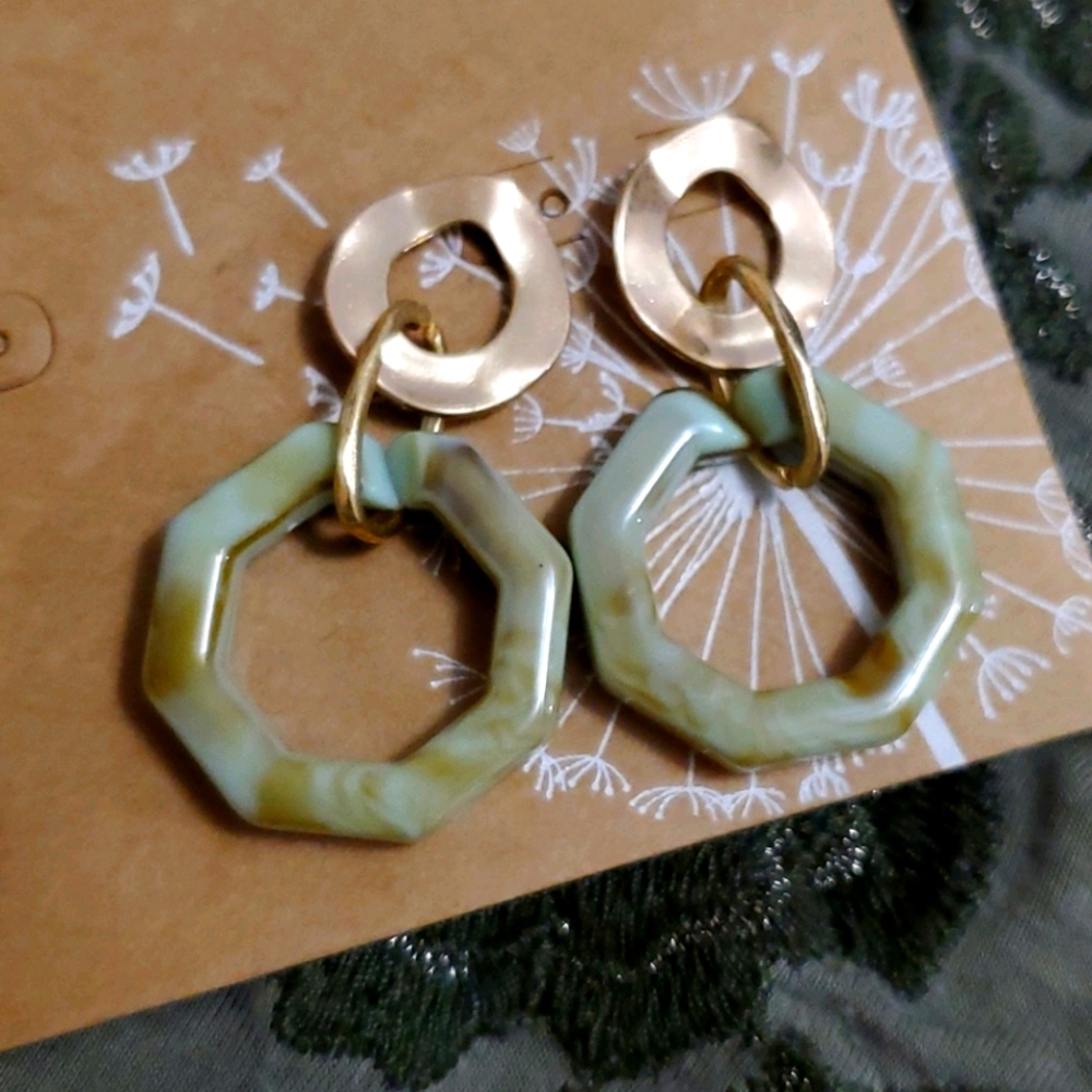 Earrings * NEW